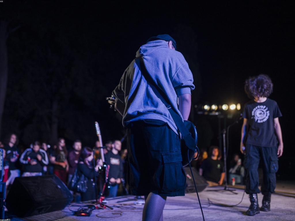 កន្លែងលេងប្រកួតដ៏ល្អសម្រាប់អ្នកស្រលាញ់ភាពរំភើប