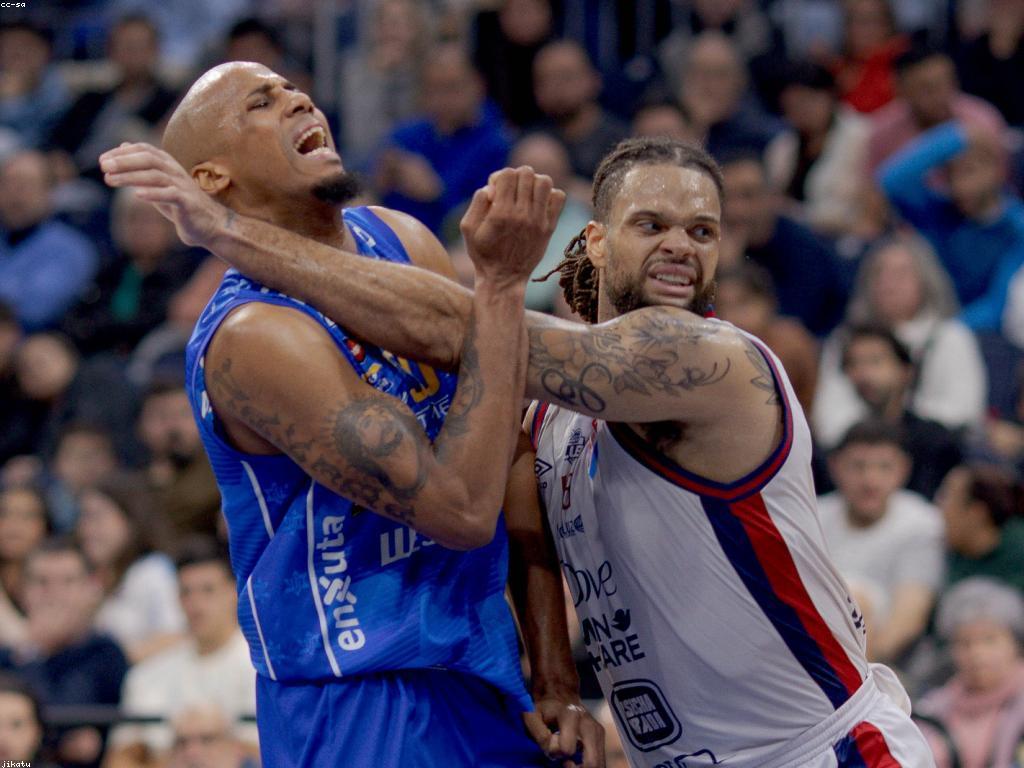 យុទ្ធសាស្ត្រលេង: ការប្រើប្រាស់យុទ្ធសាស្ត្រប្រកួតដើម្បីឈ្នះ