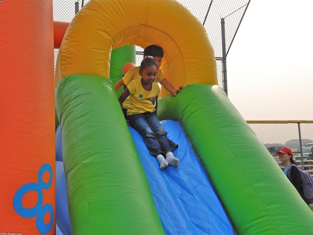 បទពិសោធន៍លេងនៅកន្លែងលេងប្រកួតល្អៗ